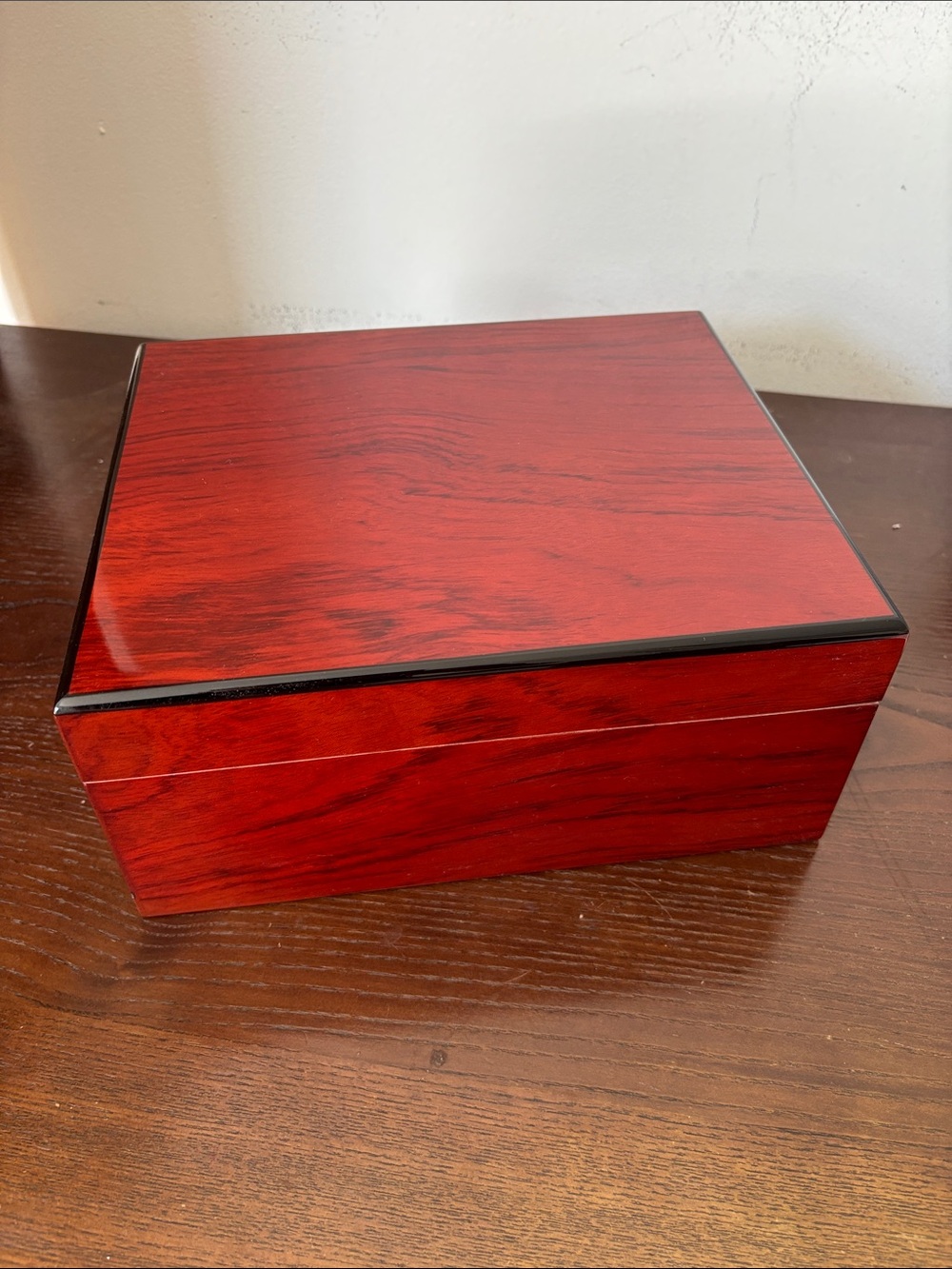 Cigar Humidor - Picture 2 of 2